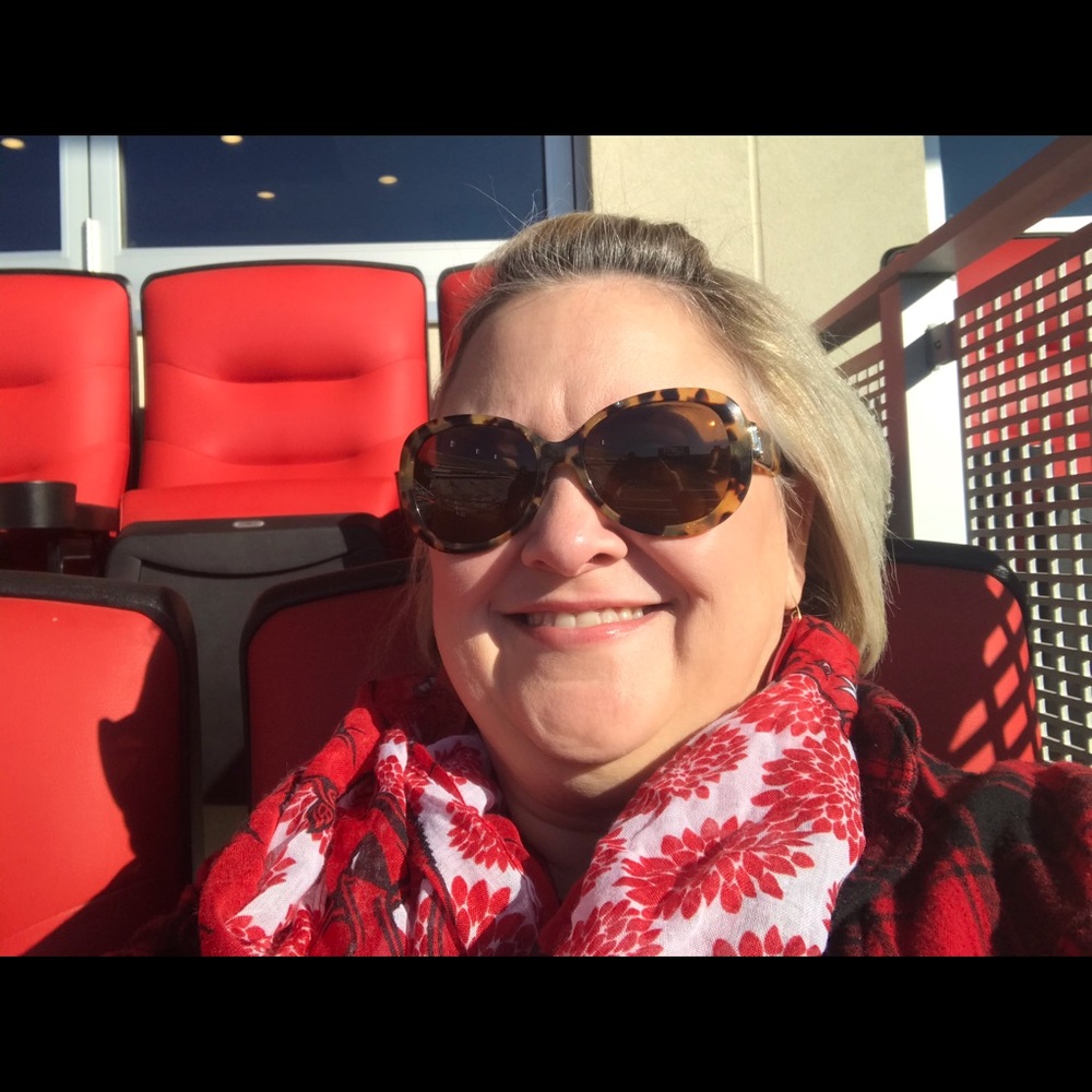 Meet your Posher, Cindy